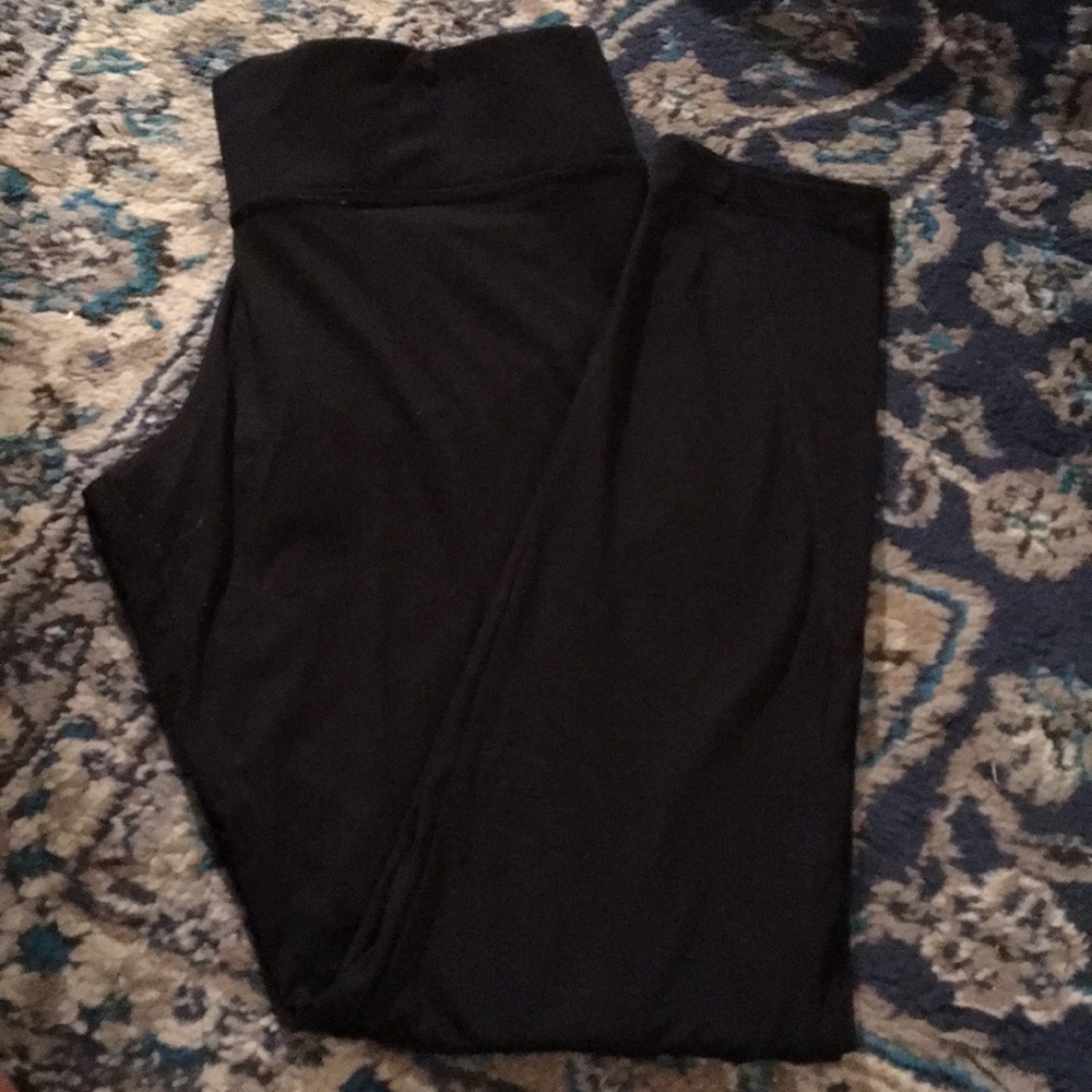 Pink Victoria’s Secret Ultimate Leggings